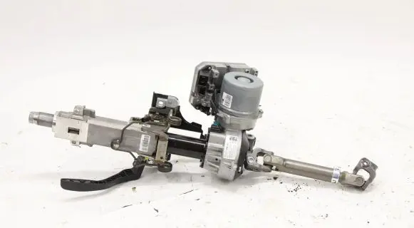 Audi A1 Steering wheel axle 2Q1423510AJ