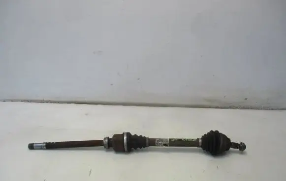 Citroen DS4 Front driveshaft