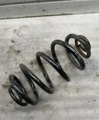 Opel Insignia A Rear coil spring
