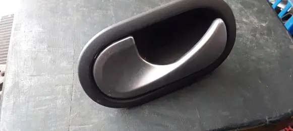 Renault Megane II Front door interior handle 8200028487