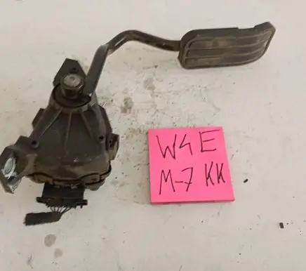Ford Galaxy Accelerator throttle pedal 7M3721603D YM219F836AB 6PV00777003