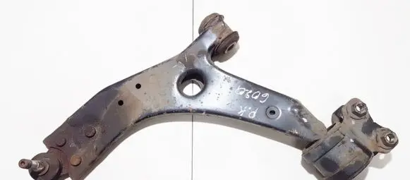 Ford Focus Front lower control arm/wishbone
