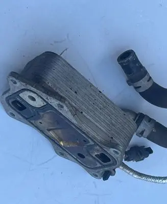 Alfa Romeo Stelvio Engine oil radiator 04893770AC 8364028