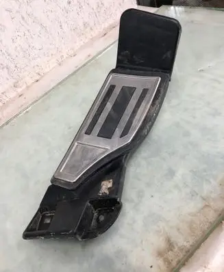 Opel Astra L Foot rest pad/dead pedal 9836854780
