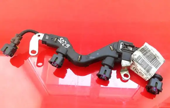 Opel Zafira C Fuel injector wires 55579262