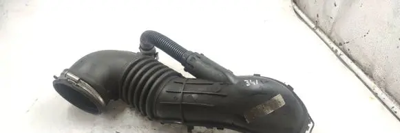 BMW 3 E90 E91 Air intake duct part 586509
