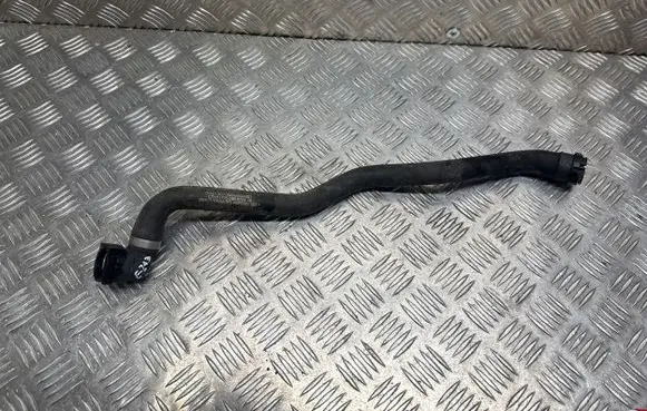 Mercedes-Benz E W213 Engine coolant pipe/hose A2135015900 CT151775 7667065A1P2