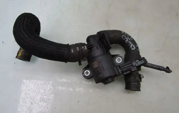Mazda CX-30 Engine coolant pipe/hose HF071516ZA 70900000