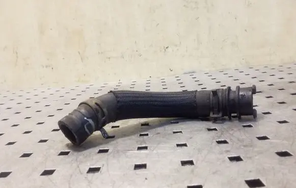 Peugeot 508 Engine coolant pipe/hose