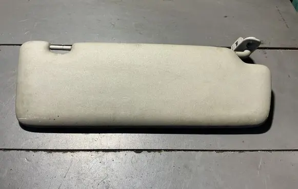 Audi A4 S4 B6 8E 8H Sun visor 