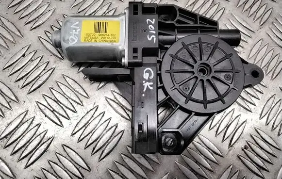 Volvo V70 Rear door window regulator motor 966264102