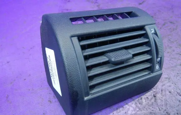 Volkswagen Fox Dashboard air vent grill cover trim 5Z0819703
