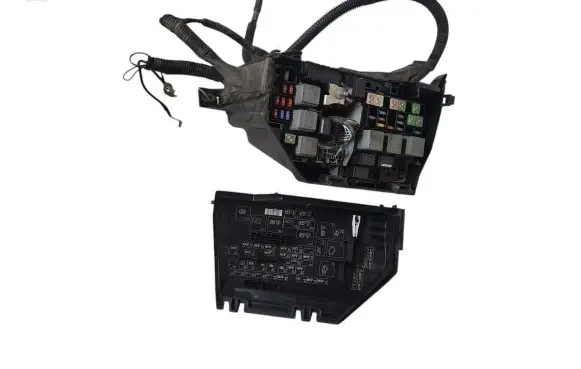 Ford Mondeo MK IV Fuse module 6G9T14A067A