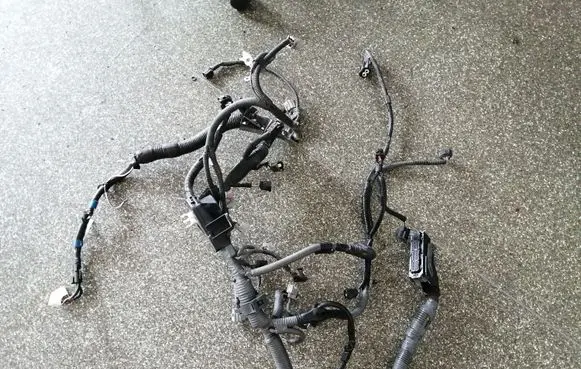 Toyota Yaris Engine installation wiring loom