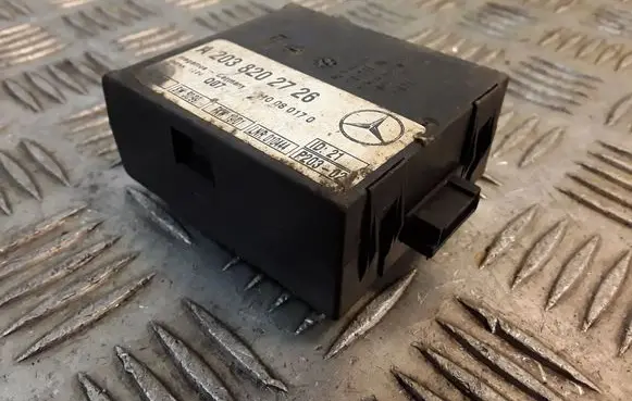 Mercedes-Benz C W203 Alarm control unit/module A2038202726 2038202726