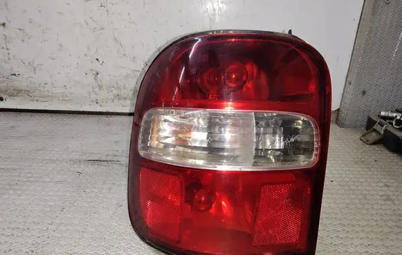 KIA Sportage Rear/tail lights 0K08051140L