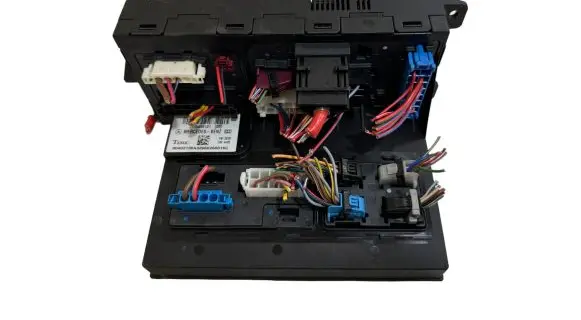 Mercedes-Benz E W211 Fuse module 2115456101