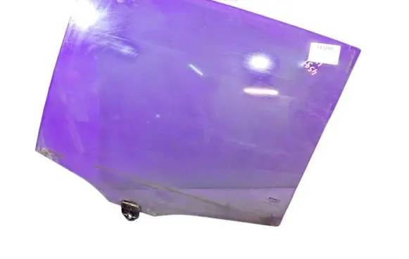 Renault Vel Satis Front door window glass four-door