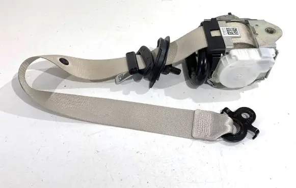 BMW 5 G30 G31 G38 Front seatbelt 7430072