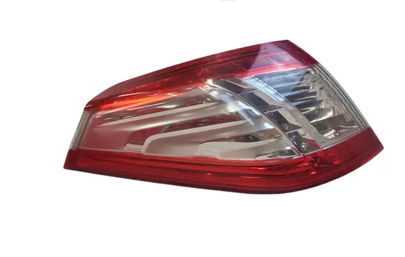 Peugeot 508 Rear/tail lights 9686779580