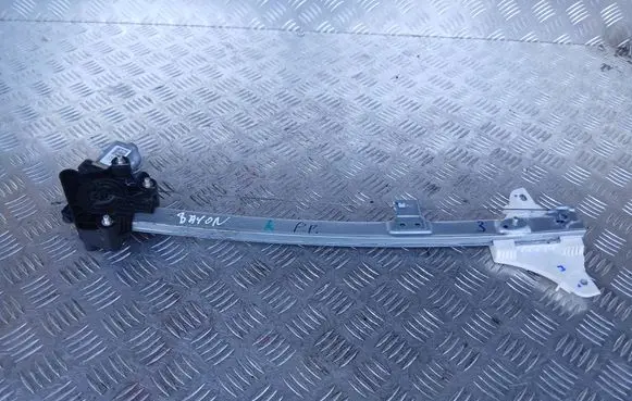 Hyundai Bayon Front door electric window regulator 82402Q0010