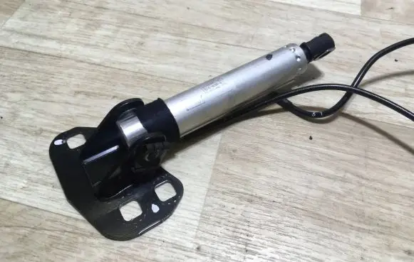 Volvo C70 Convertible roof main ram cylinder 