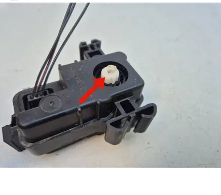 KIA Optima Headlight level adjustment motor D492130000