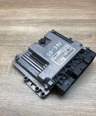 Peugeot 208 I Engine control unit/module ECU 9807984080 0281030547