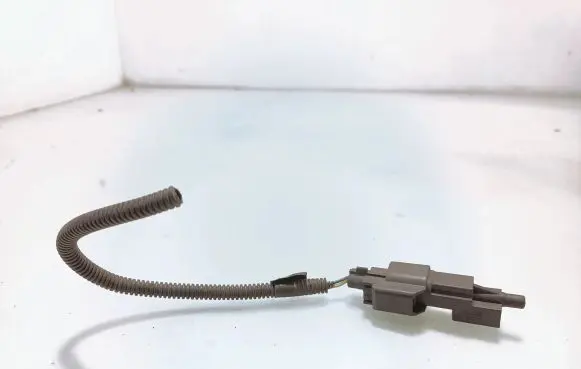 Ford Mondeo MK IV Outside/exterior temperature sensor 8M2T10K936AA