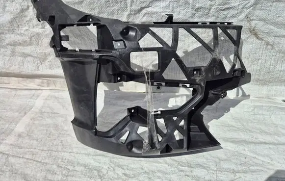 BMW 3 G20 G21 Front bumper mounting bracket 51117422248