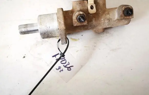 Master brake cylinder
