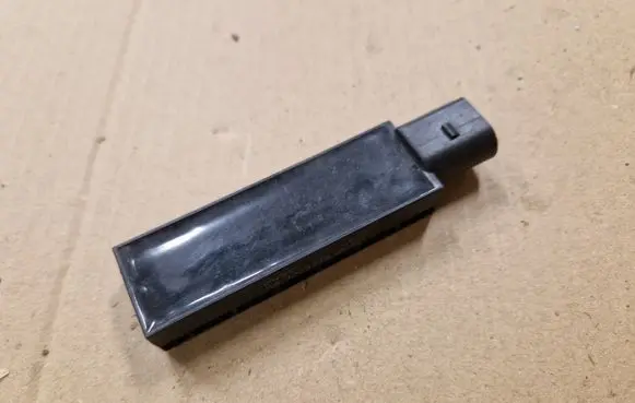 Audi A3 S3 8V Keyless system antenna 5Q0962131