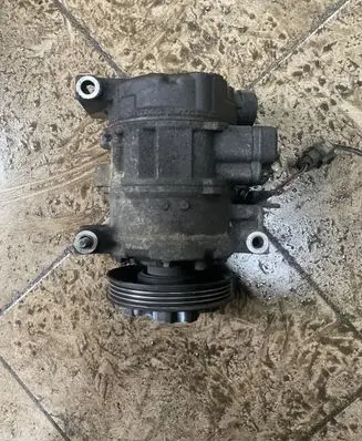 Audi A4 S4 B6 8E 8H Air conditioning (A/C) compressor (pump)