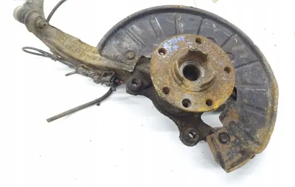 Audi Q7 4L Front wheel hub spindle knuckle A15364715686