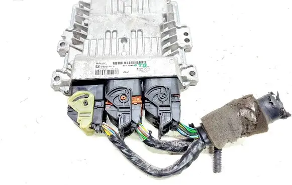 Ford Mondeo MK IV Engine control unit/module BG9112A650TB S180133103B