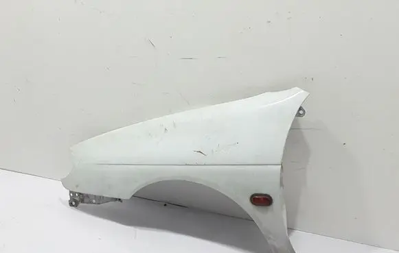Renault Megane I Fender 7751696568