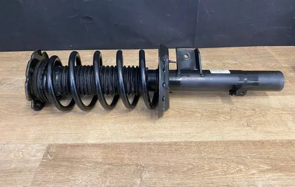 Land Rover Range Rover Evoque L551 Front shock absorber/damper K8D2-18K001-AB K8D218K001AB K8D2-18K001
