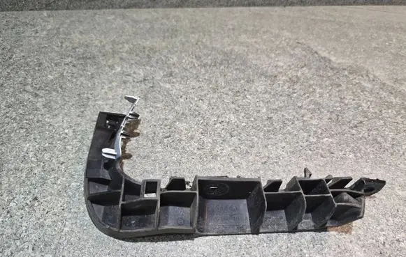 Audi A3 S3 8V Front bumper mounting bracket 8V3807183A
