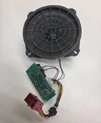 Audi A4 S4 B5 8D Subwoofer speaker 491614029003