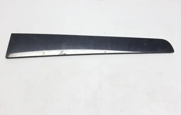 Iveco Daily 6th gen Other front door trim element 5801627262