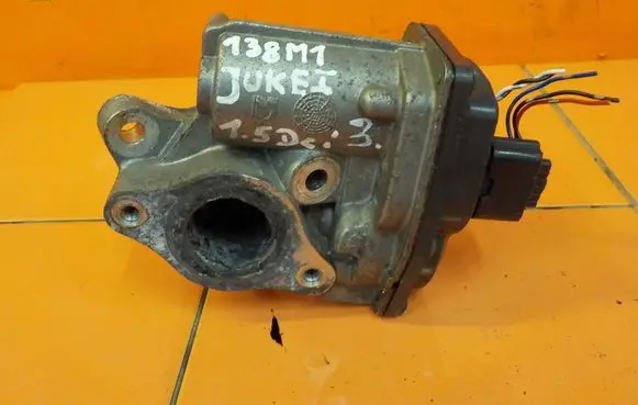 Nissan Juke I F15 EGR thermostat