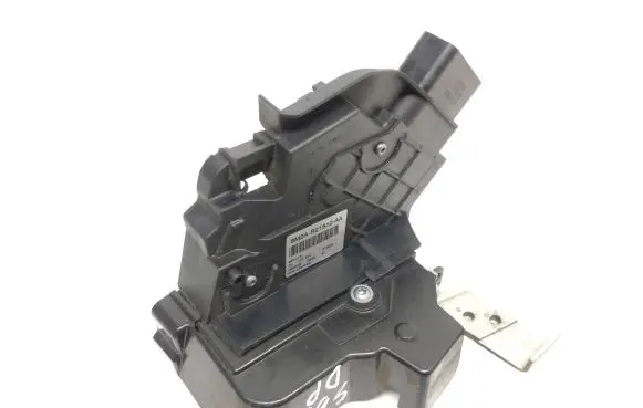 Ford S-MAX Front door lock 6M2AR21812AA