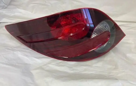 Mercedes-Benz R W251 Rear/tail lights