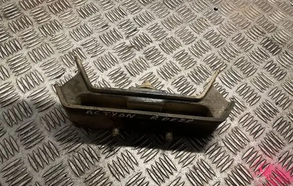 SsangYong Actyon Gearbox mount 