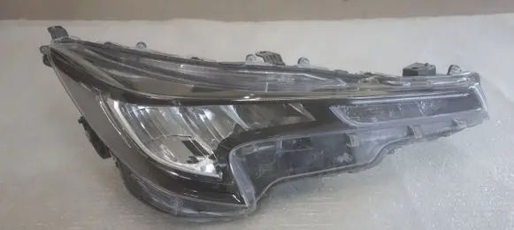 Toyota Corolla E210 E21 Headlight/headlamp 81110-02S60