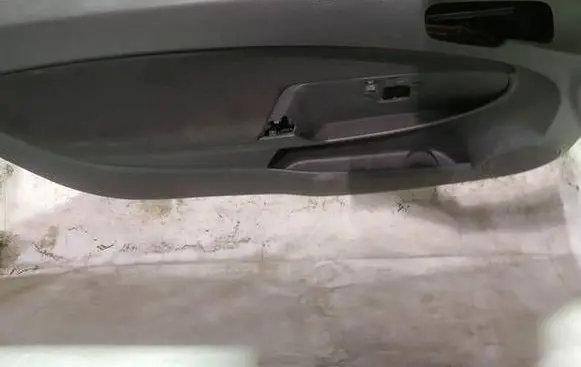 Opel Corsa D Front door card panel trim