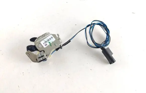 Mercedes-Benz Vito Viano W447 Loading door lock A6397400635