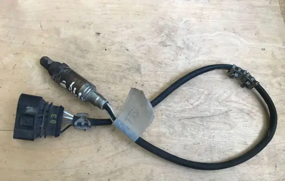 Audi A4 S4 B7 8E 8H Lambda probe sensor 0258003694