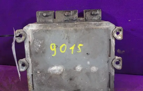 Ford Fiesta Engine control unit/module ECU 7S6112A650EA