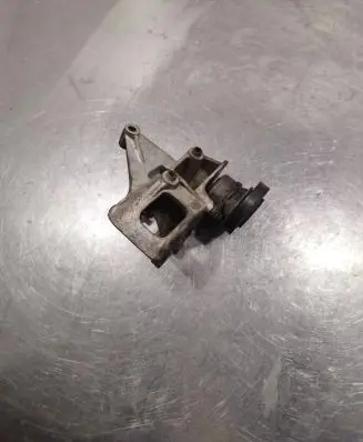 Land Rover Freelander Generator/alternator bracket 100510